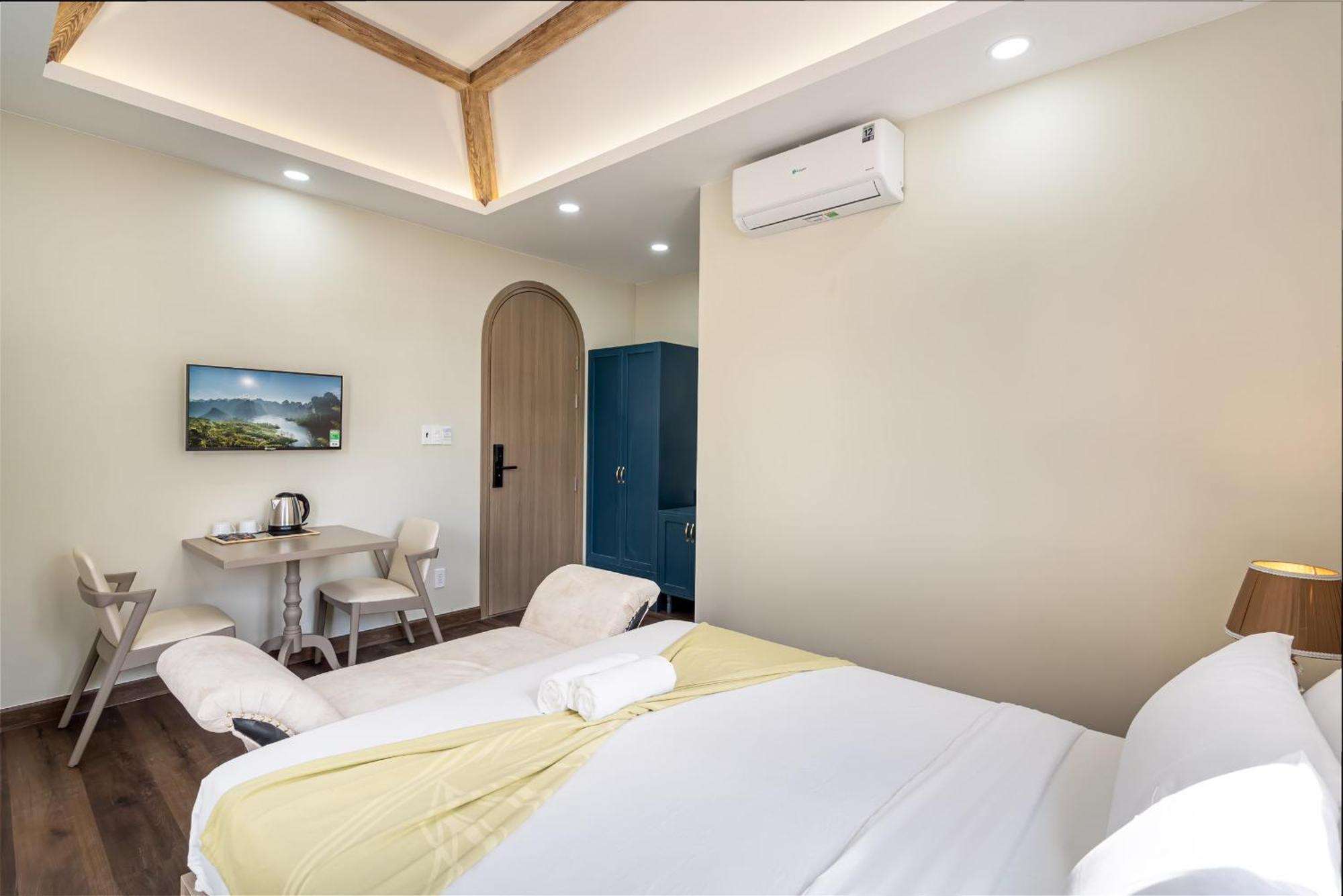 Отель Jan Saigon Oasis Хошимин