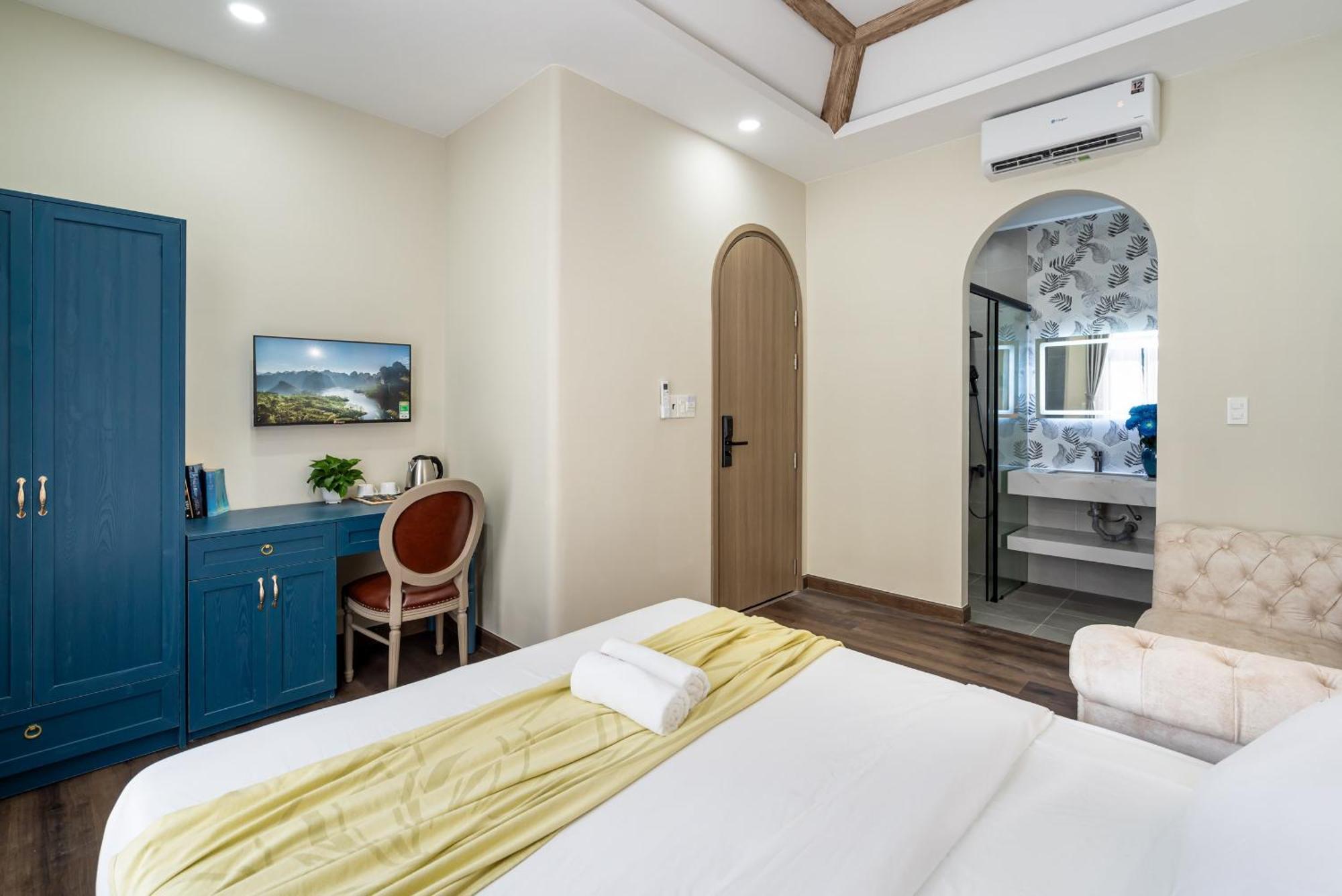 Отель Jan Saigon Oasis