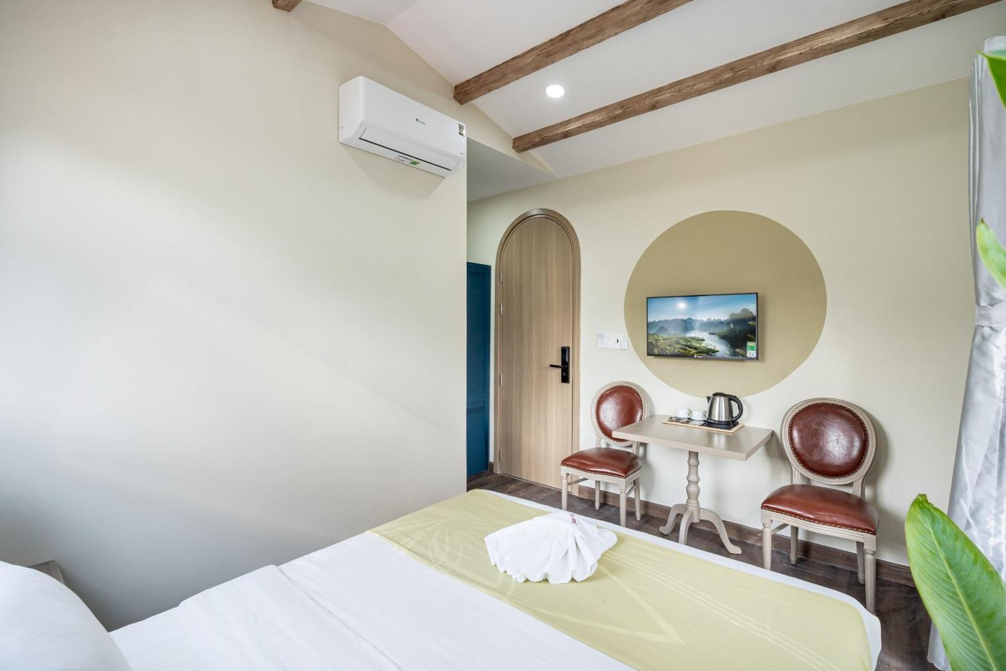 Jan Saigon Oasis * Хошимин