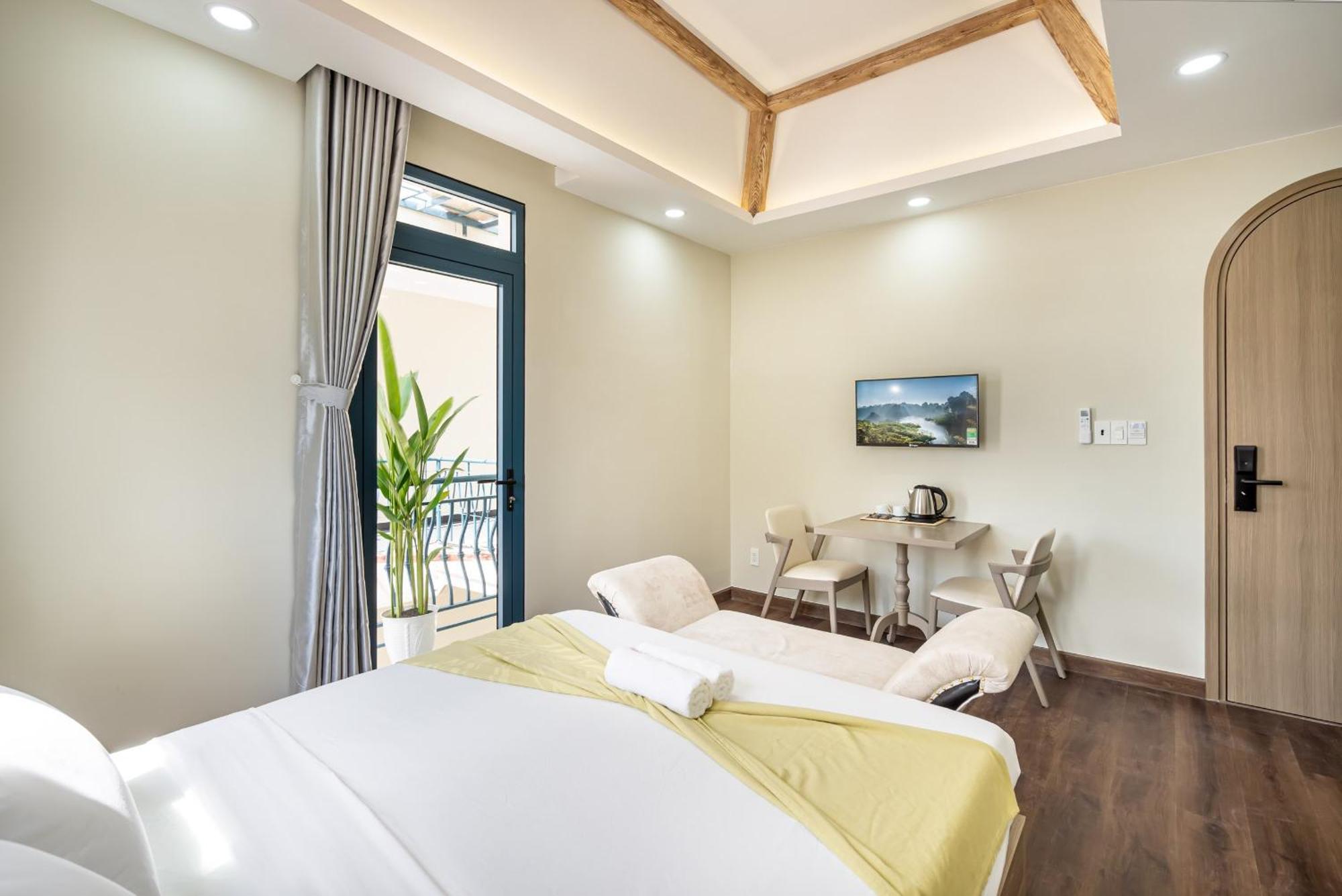 Отель Jan Saigon Oasis Хошимин
